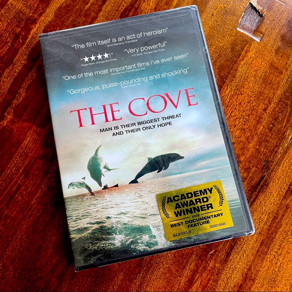 NWT - The Cove DVD sealed & wrapped in original packaging